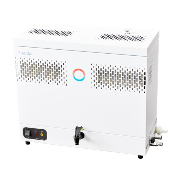 [85 -125225-SA-clinical] Puridest PD 8 R Water still with storage tank